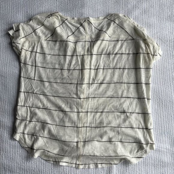 Madewell Tee - Picture 3 of 5